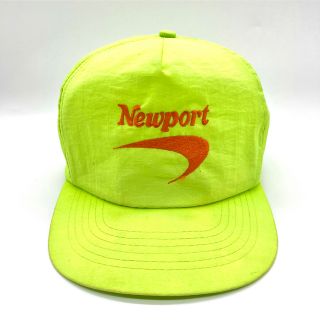 【80s】Newport 5パネル 企業ロゴ ナイロンキャップ ヴィンテージ(キャップ)