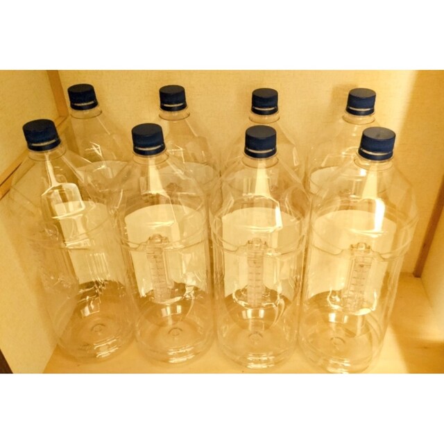 空ペットボトル 空容器 焼酎ペットボトル 4L×8本 | フリマアプリ ラクマ