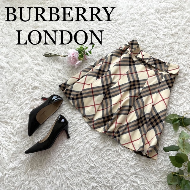 BURBERRY BLUE LABEL(バーバリーブルーレーベル)のぽっちゃん様専用     激レア♪バーバリーブルーレーベル/メガチェック レディースのスカート(ひざ丈スカート)の商品写真