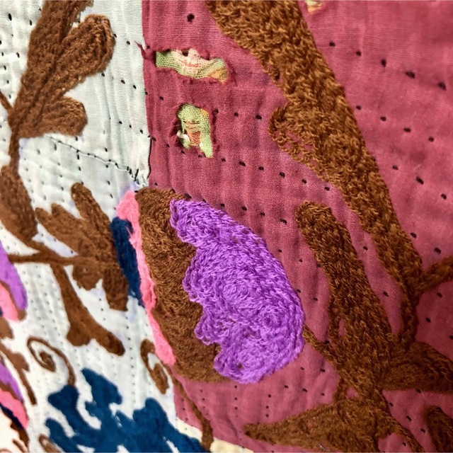 送料無料/新品】 スザニのラリーキルト 刺繍布 刺し子 エスニック