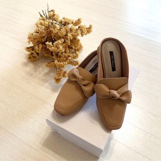 ザラ(ZARA)の✨週末限定セール✨ 定価5900円 tree house 23cm ミュール(ミュール)