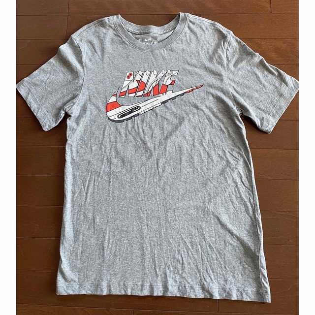 NIKE(ナイキ)のNIKE ナイキ Tシャツ AIR MAX ロゴ グレー　S メンズのトップス(Tシャツ/カットソー(半袖/袖なし))の商品写真