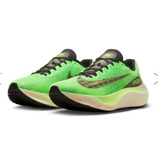 ナイキ(NIKE)のNIKE ズームフライ5 グリーン　28cm ナイキ　zoom fly5 未開封(シューズ)