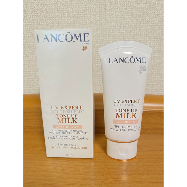 LANCOME(ランコム)の【新品未開封】ランコム UV エクスペール トーン アップ ローズ 30ml  コスメ/美容のベースメイク/化粧品(化粧下地)の商品写真