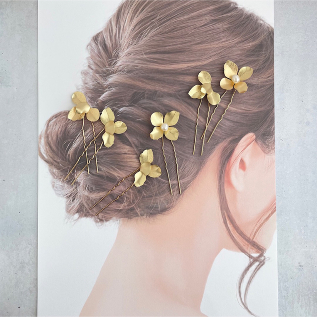 【No.10/エアリー】　ブライダル　結婚式　アクセサリー　髪飾り　ピアス ハンドメイドのアクセサリー(ヘアアクセサリー)の商品写真