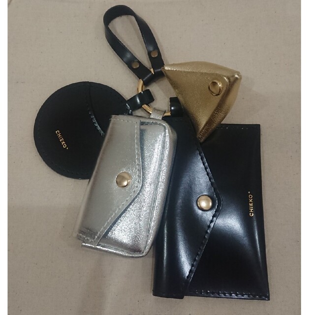 【完売品】CHIEKO+ ミニバッグチャーム ブラック レディースのバッグ(ハンドバッグ)の商品写真