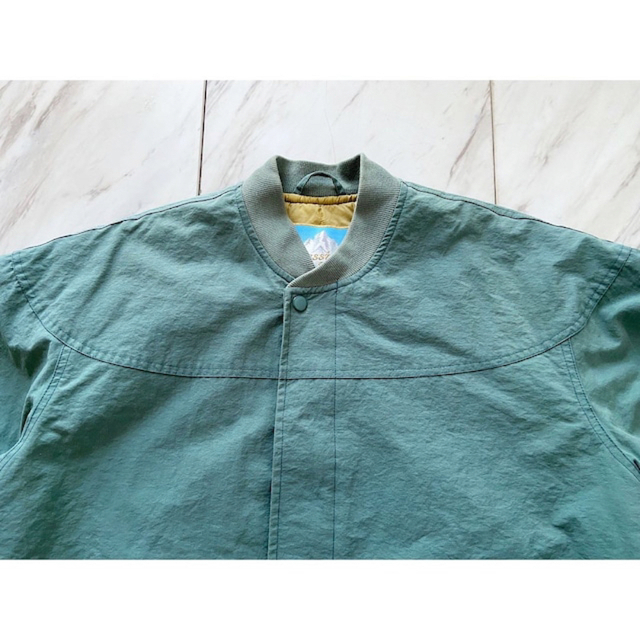 U.S.A.F カラー セージグリーン ナイロン ダービージャケット ブルゾン メンズのジャケット/アウター(ブルゾン)の商品写真