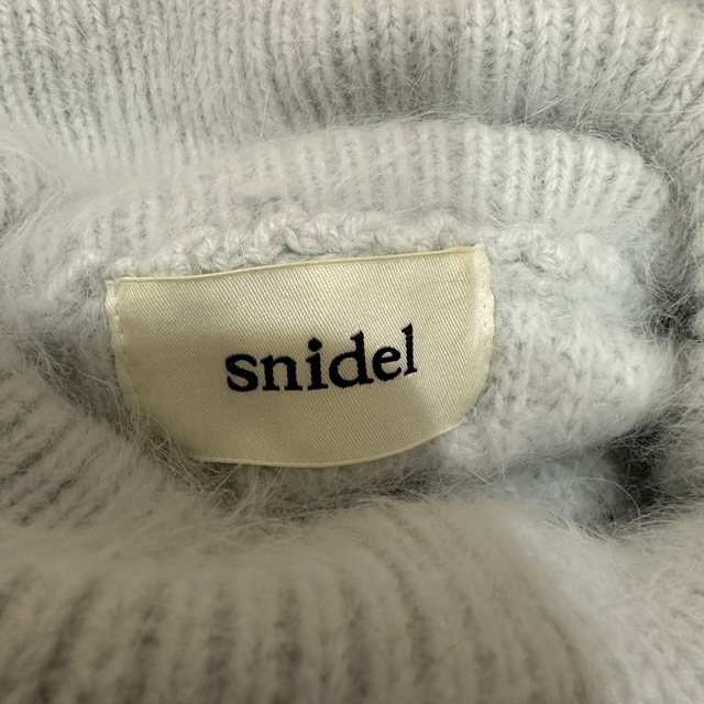 SNIDEL(スナイデル)のsnidel ニットワンピース レディースのワンピース(ひざ丈ワンピース)の商品写真
