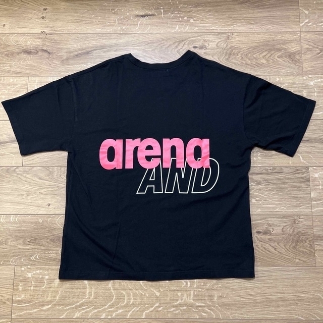 WIND AND SEA(ウィンダンシー)の【WIND AND SEA】ARENA コラボ Tee【L】 メンズのトップス(Tシャツ/カットソー(半袖/袖なし))の商品写真