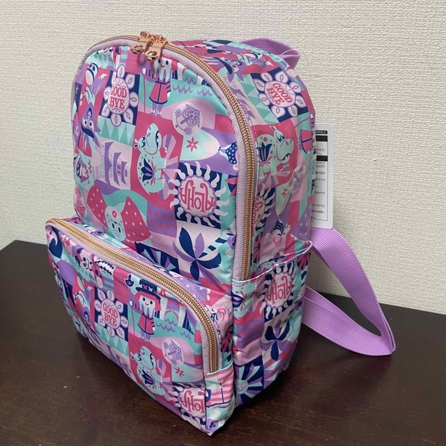 【東京ディズニーリゾート限定 新品】イッツアスモールワールド リュック