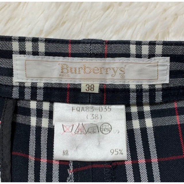 BURBERRY BLUE LABEL(バーバリーブルーレーベル)の【美品】BURBERRYS マイクロチェック ハーフパンツ レディースのパンツ(ハーフパンツ)の商品写真