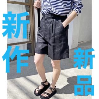 スピックアンドスパン(Spick & Span)のコーティングリネンセンプレハーフパンツ　36サイズ　美品(ハーフパンツ)