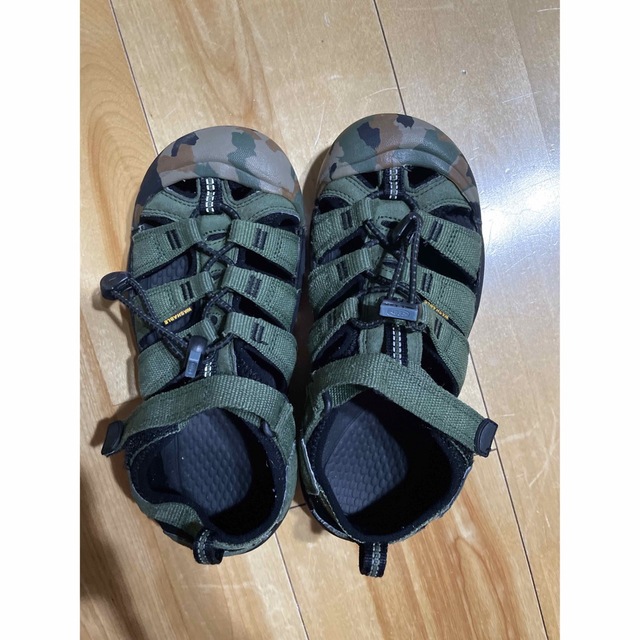 KEEN(キーン)のKEEN サンダル キッズ/ベビー/マタニティのキッズ靴/シューズ(15cm~)(サンダル)の商品写真