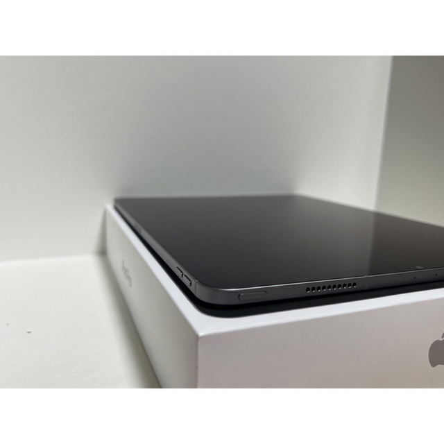 iPad Pro 12.9インチ 第6世代  256GB SIMフリー