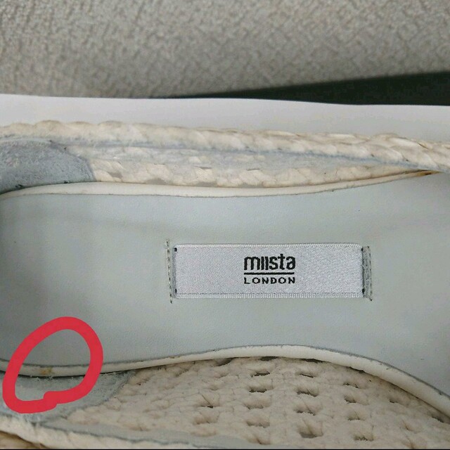 miista(ミスタ)のmiista メッシュフラットシューズ 白 レディースの靴/シューズ(ハイヒール/パンプス)の商品写真