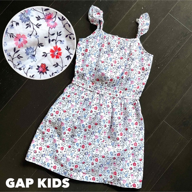 GAP Kids(ギャップキッズ)のギャップキッズ【未使用/タグなし】140cm 小花柄フリルキャミソールワンピース キッズ/ベビー/マタニティのキッズ服女の子用(90cm~)(ワンピース)の商品写真