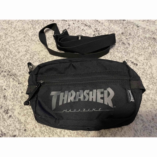 THRASHER(スラッシャー)のTHRASHER ウエストポーチ  兼用　ショルダーバック  メンズのバッグ(ウエストポーチ)の商品写真