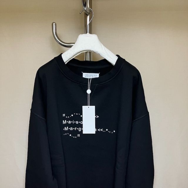 Maison Martin Margiela(マルタンマルジェラ)の新品 22ss XXL マルジェラ ブランドロゴ スウェット 黒 4685 メンズのトップス(スウェット)の商品写真