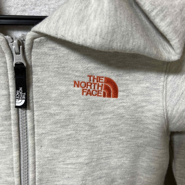 THE NORTH FACE(ザノースフェイス)のノースフェイス　THE NORTH FACE パーカー　120センチ キッズ/ベビー/マタニティのキッズ服男の子用(90cm~)(ジャケット/上着)の商品写真