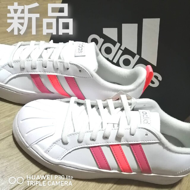 adidas - 新品 アディダス レディース スニーカー 24.0センチ 春夏 白 ...