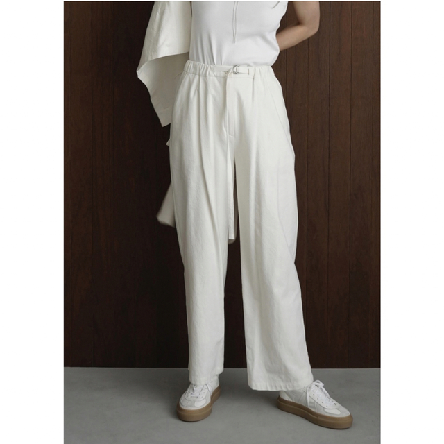 CLANE BELTED LOOSE STRAIGHT PANTS