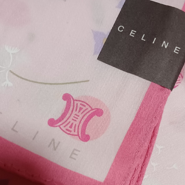 celine(セリーヌ)の値下げ📌セリーヌ☆大判ハンカチ🌼 レディースのファッション小物(ハンカチ)の商品写真