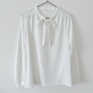 ディーホリック(dholic)の美品 dholic シフォンボウタイブラウス(シャツ/ブラウス(長袖/七分))