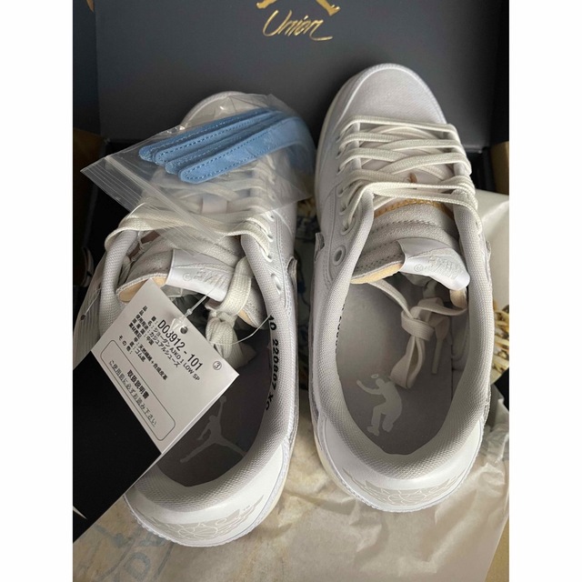 NIKE(ナイキ)のUNION × Air Jordan 1 Low KO White Canvas メンズの靴/シューズ(スニーカー)の商品写真