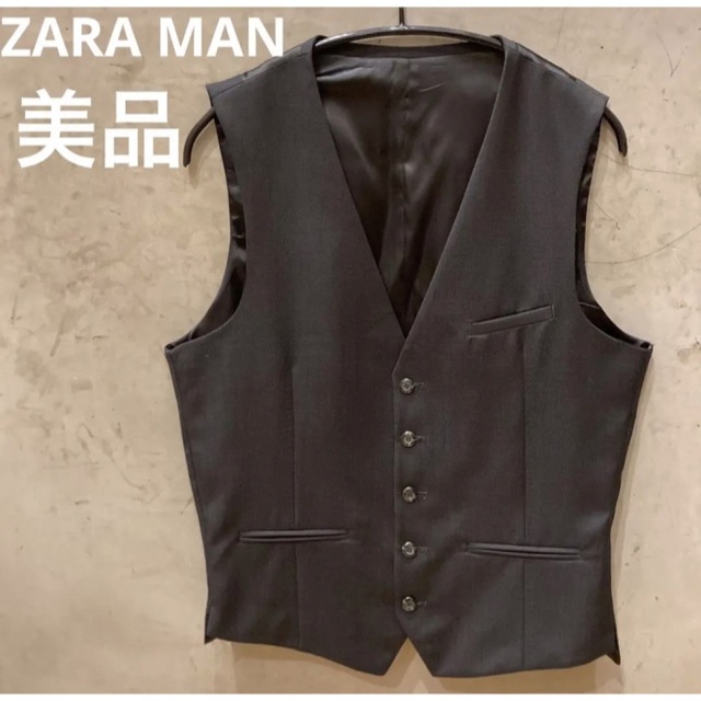 ZARA(ザラ)の美品送料込み　ZARA MAN ベスト　ブラック メンズのスーツ(スーツベスト)の商品写真