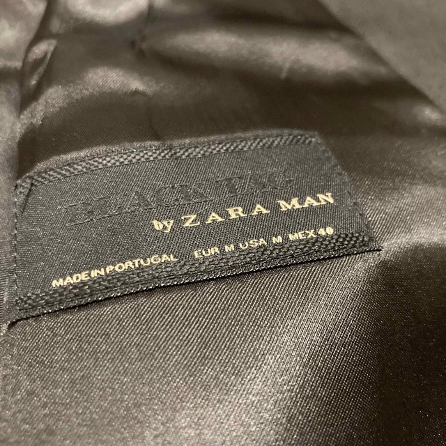 ZARA(ザラ)の美品送料込み　ZARA MAN ベスト　ブラック メンズのスーツ(スーツベスト)の商品写真