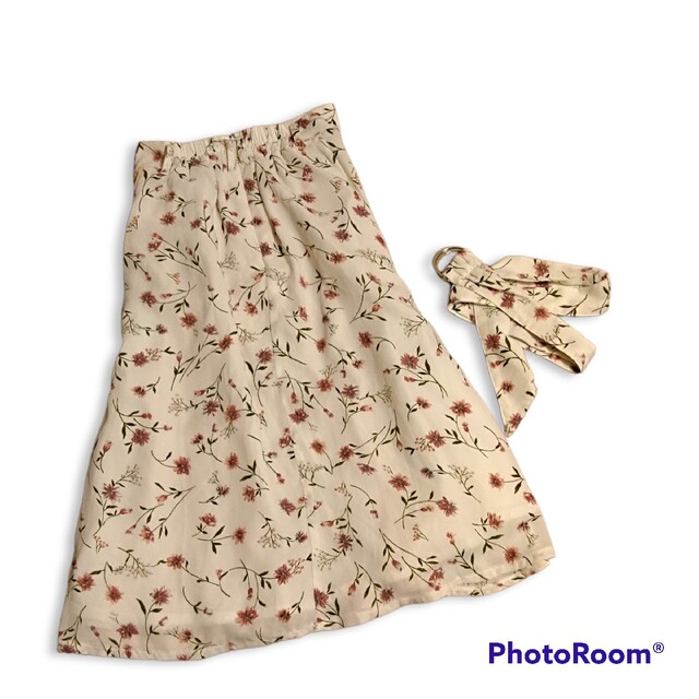 INGNI(イング)のイング　レイヤード　花柄　シフォン　プリーツ　スカート レディースのスカート(ひざ丈スカート)の商品写真