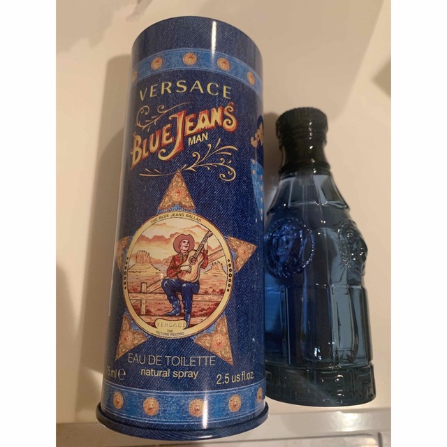 VERSACE(ヴェルサーチ)のヴェルサーチ VERSACE ブルージーンズオード トワレ 75ml コスメ/美容の香水(香水(男性用))の商品写真