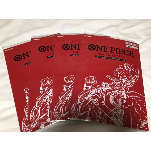 プレミアムカードコレクション　ONE PIECE FILM RED 4冊