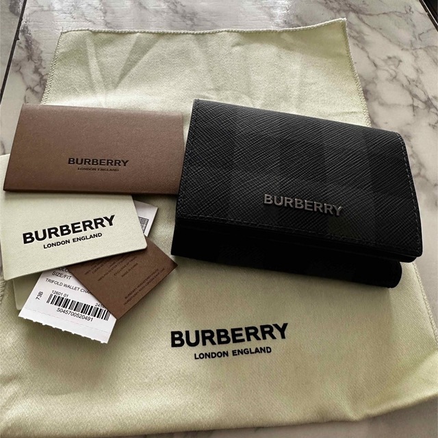 BURBERRY(バーバリー)のBurberry 三つ折り財布 メンズのファッション小物(折り財布)の商品写真