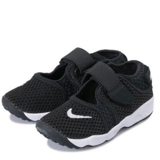 美品＊キッズ NIKE LITTLE RIFT リフト 16㎝(スニーカー)