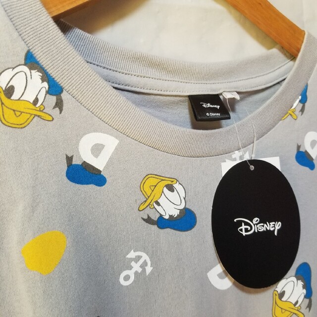 Disney(ディズニー)の新品　ディズニー　ドナルドダック　Tシャツ  半袖　Disney メンズのトップス(Tシャツ/カットソー(半袖/袖なし))の商品写真