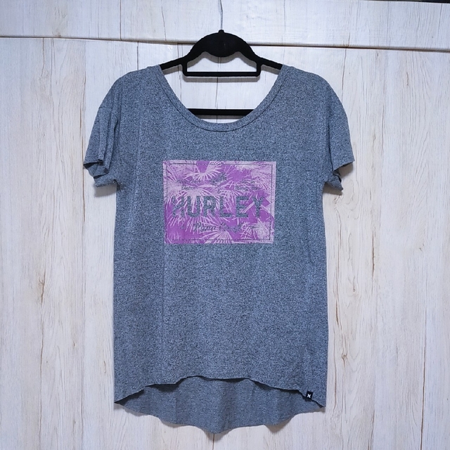 Hurley(ハーレー)のHurley　レディースTシャツ レディースのトップス(Tシャツ(半袖/袖なし))の商品写真