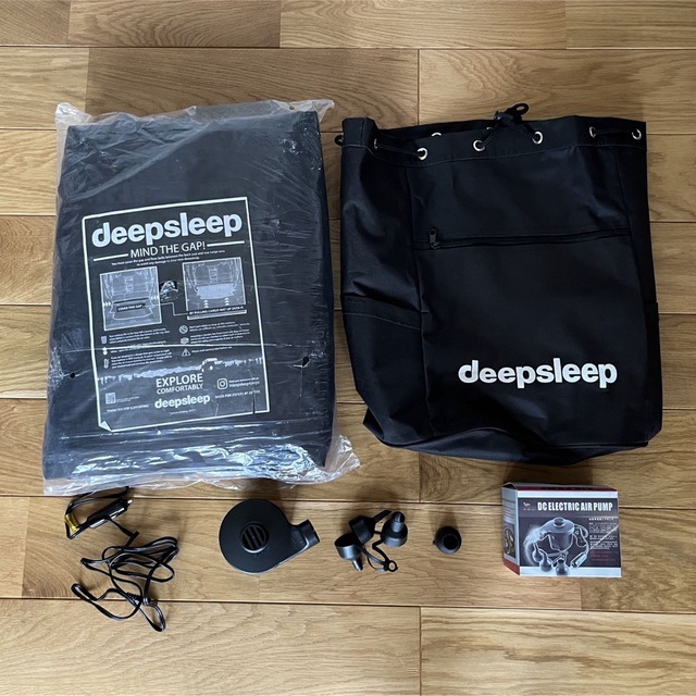 Jeep(ジープ)のdeepslee ジープ ラングラーアンリミテッド専用 エアマット スポーツ/アウトドアのアウトドア(寝袋/寝具)の商品写真