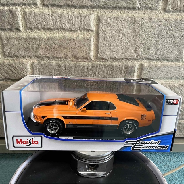 新品マイスト 1/18 マイスト1970 Ford Mustang Mach 1