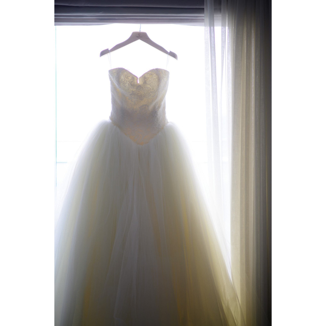 Vera Wang(ヴェラウォン)のVERA WANG 12709 バレリーナ ケイトハドソン 3段ベール レディースのフォーマル/ドレス(ウェディングドレス)の商品写真