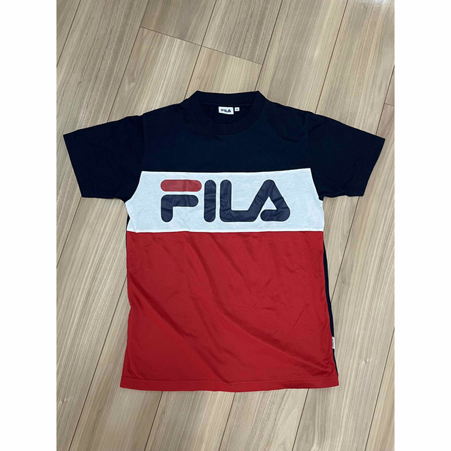 FILA 半袖Ｔシャツ　Sサイズ | フリマアプリ ラクマ
