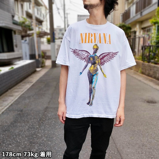 ニルヴァーナ Tシャツ 半袖  イン・ユーテロ  NIRVANA   " IN UTERO "  バンドTシャツ  サイズ：メンズ XXL 相当  ビッグサイズ  ホワイト  【新品】 メンズのトップス(Tシャツ/カットソー(半袖/袖なし))の商品写真