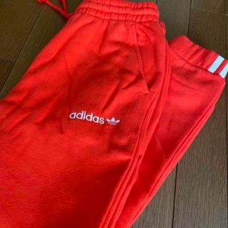 アディダス(adidas)のadidas スウェットパンツ(カジュアルパンツ)