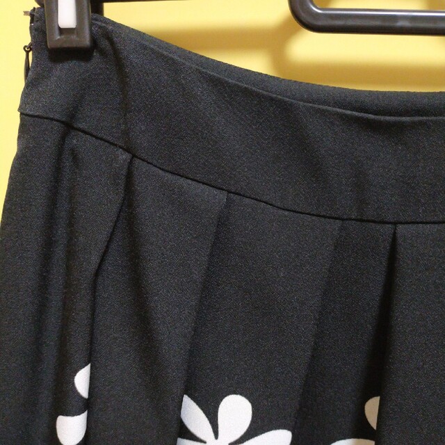 M'S GRACY(エムズグレイシー)のエムズグレイシー☆*°スカート☆*°花柄 レディースのスカート(ひざ丈スカート)の商品写真