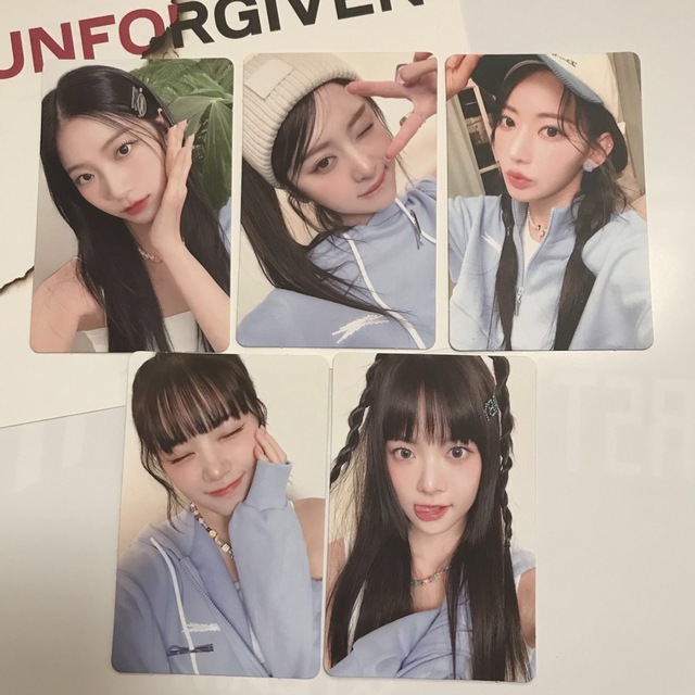 超人気新品 LESSERAFIM UNFORGIVEN 5枚コンプ トレカ WEVERSE K-POP
