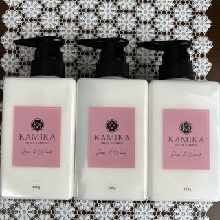 カミカ(KAMIKA)の商品名:＼クリームシャンプー KAMIKA (カミカ) ローズ&ウッドの香り(シャンプー)