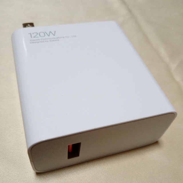 Xiaomi 11T pro 純正充電器 ケーブル 120w 神充電 スマホ/家電/カメラのスマートフォン/携帯電話(バッテリー/充電器)の商品写真