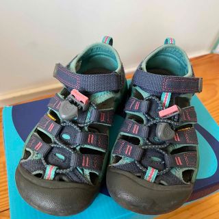 キーン(KEEN)のkeen サンダル　18cm(アウトドアシューズ)