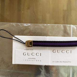 グッチ(Gucci)のGUCCI ストラップ　未使用(ストラップ/イヤホンジャック)