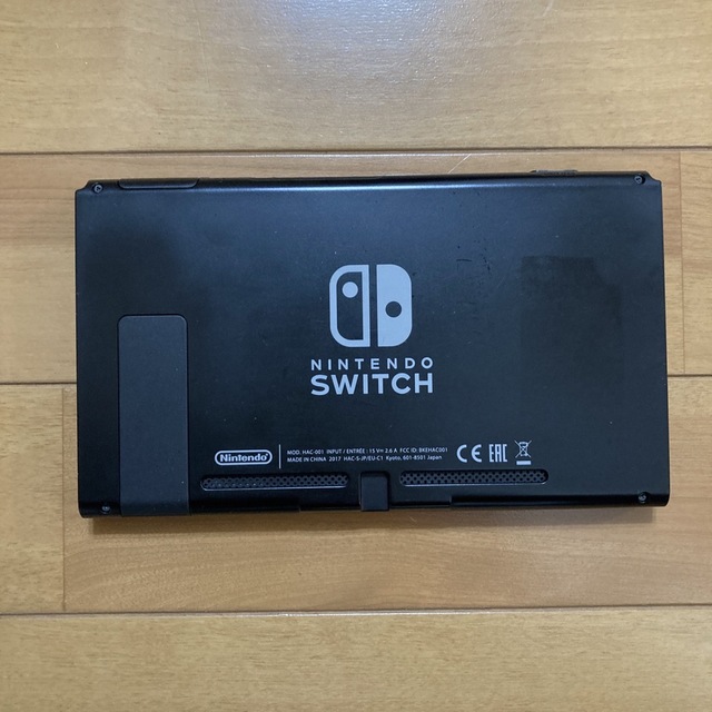Nintendo Switch 本体のみ 2017年モデル 3